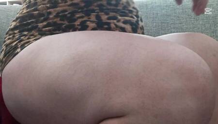 New Video Only for You with Anal Cum and Greek Dirty Talking Alone in My Livingroom