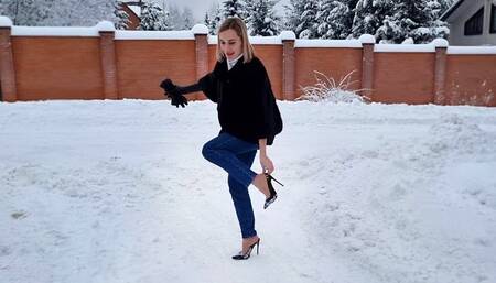 Walking in louboutin on snow and ice, losing straps on shoes, walking in louboutin, shoes on snow, high heels on snow