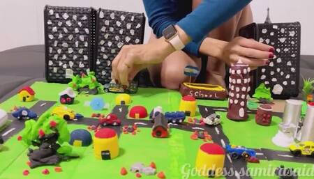 Giantess Samira desperately searches for boyfriend