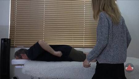 She made turn around after massage so she can make me cum 2 times