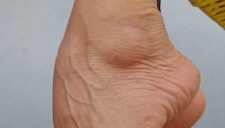 Milah Highly Arched Feet and Pointed Toes Fetish Dreams