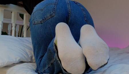 Dusty White Sock Worship