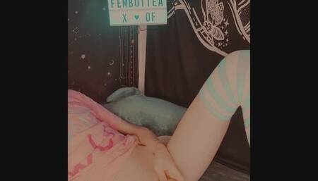 FemboiTea Teasing & Squirming