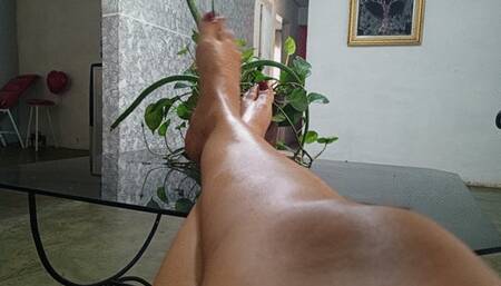 What rich pronounced bows of the goddess Roxan (3)