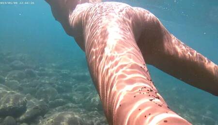 Underwater Masturbation Exhibitionist Girlfriend