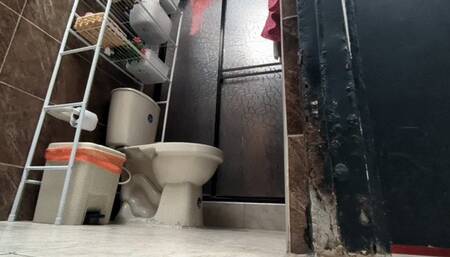 tiny man I spy me while I do my dairy