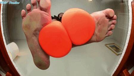 Are those your balls, CRUNCH!! Quick ball crushing POV! Pt 2 - MP4