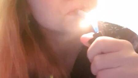 Theresa Smoke enjoys inside a cigarette with long blond hairs