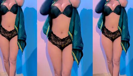 New 18 Year Old Delhi Girl Showing Her Big Boobs and Her Perfect Round Ass with Erotic Moves