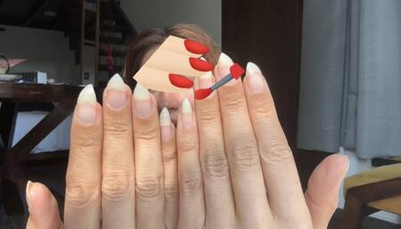 Sharpening natural nails into claws