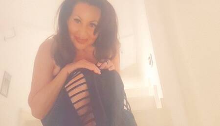 LUXURIOS PAY COMMAND IN BARCELONA