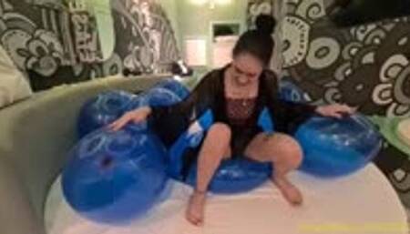 Safira Bounces and Sit to Pop 10x TT17"