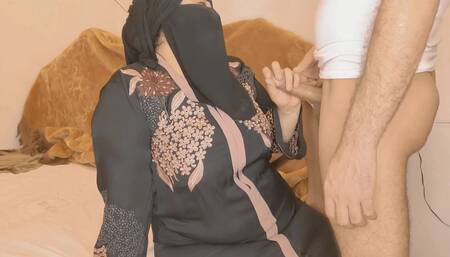 Hindi Sex - Slutty Student 18+ At Helwan University, Is Having Her Ass Fucked For Money