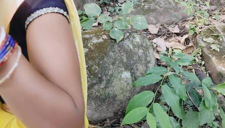 A Girl Talking Dirty Words for Fucking with Her Stranger in Jungle, a Desi Aunty Dirty Talking About Sex in Jungle with Her Love