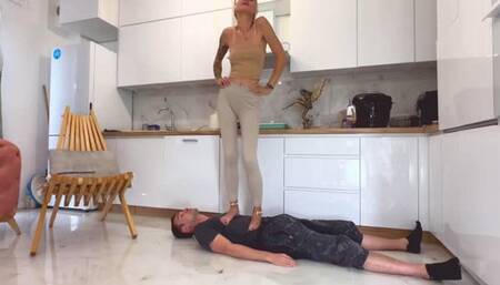 Amazing Galyna Slaps Man Face Trampled Him And Gives Her Feet To Lick - Polish Language - 4K