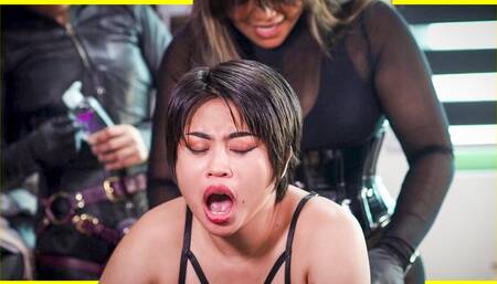 DominaFire & AstroDomina Strap-on Fuck Salome Salvi