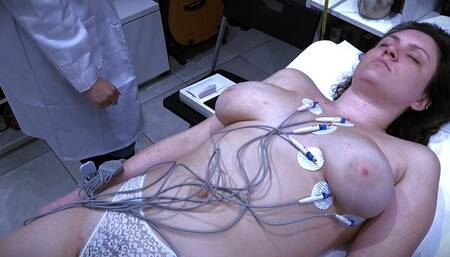 Adele: esame del battito cardiaco ed ECG - Adele: heart beat exam and EKG (MED EXAM)