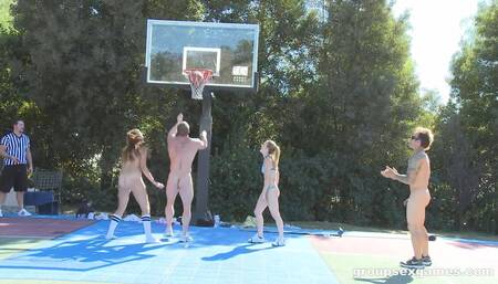 Team Play - Groupsexgames