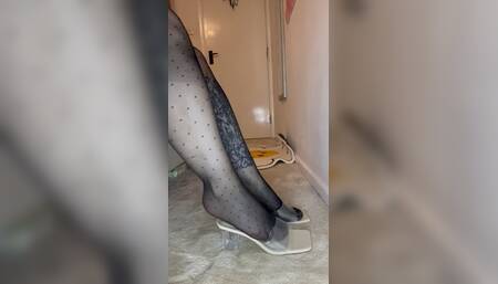 Tights Try on