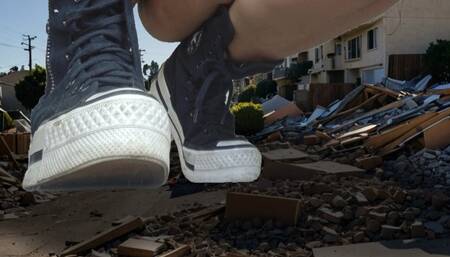 Giantess Debora Is Hangry! ( Vore )