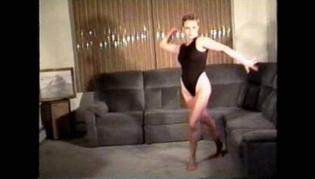 exquisite squeeze in MP4