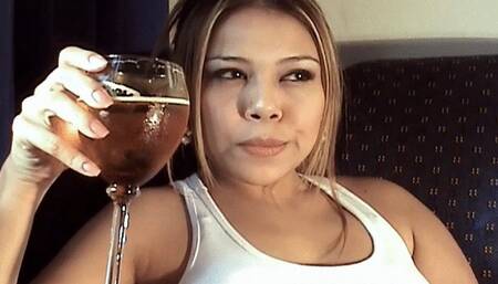 Smoking Sexy Girl Virginia 120's Anita 47 Mp4 960X540