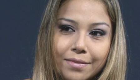 Smoking Girl Sexy Kool 100's Anita 48 Mp4 960X540