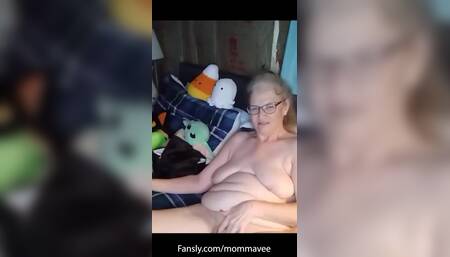 Morning Yoga Orgasm!