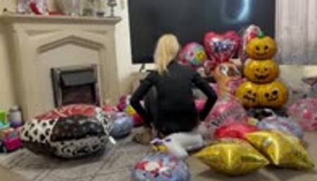 Foil balloons popping hd