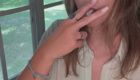 Elle Lyon Can Be Sexy Doing Anything, as Long as She's Smoking