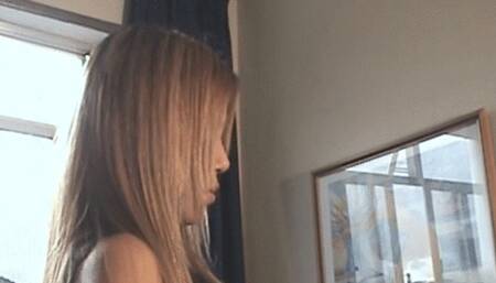 Smoking Girl Sexy Virginia 120's Anita 49 Mp4 960X540