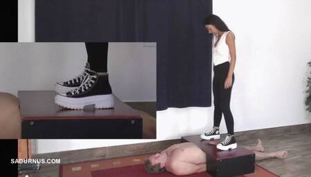 Mistress Natasa happy end crush! Picture in picture wmv