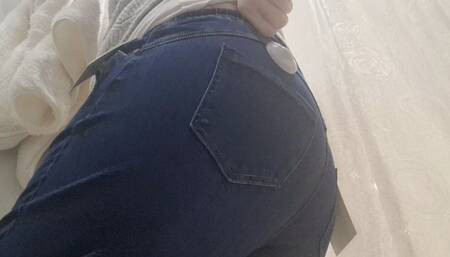 Embracing Change: Gaining Confidence in Chubby Jeans During a Shopping Adventure 1080MP4