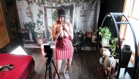 Hips dont lie look down