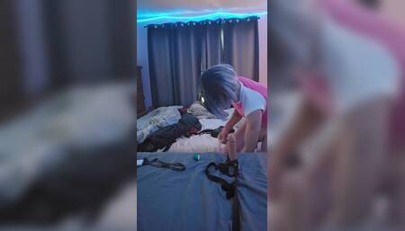 Sexyfilomena Puts Her Toy on Her Massage Table and Sits on It