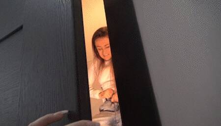 Spying in the toilet! mp4 HD
