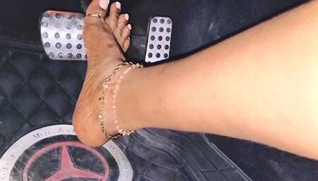 Barefoot Stomping CRAZE With My New Toering!