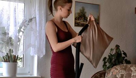 Vacuuming With Kaercher 2 HD-720