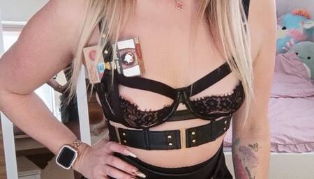 Smoking domination in leather