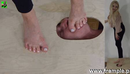 Barefoot face trampling 2 WMV