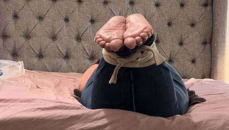 Lucy Tender Latina Soles Whipped Late Night