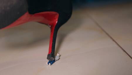 Toy with the shrunken patient