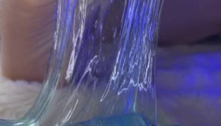 Slime collant et pieds dominants : corne en bonus - Sticky slime and dominant feet: enjoy the horn skin special
