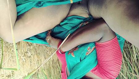 Riya Bhabhi and Her Brother-in-law Had Gone to the Field