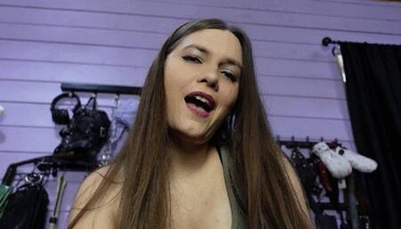 Giantess destroys your car and your life