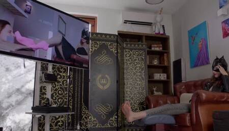 Stella Watch And Admire Her Own Clips - Bare Feet - Polish And English Language