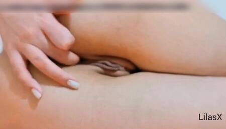 Hoe Fingering Her Pussy and Asshole