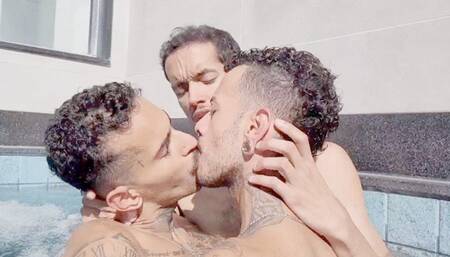 DELICIOUS POOL PARTY WITH LOTS OF HOT KISSES - BY DONOVAN BELL, LEO CARIOCA AND JACK HARRIS - CLIP 3