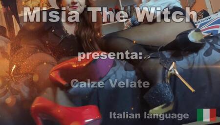 Mistress Misia e Ladfy Kimera - Striscia ai piedi delle Signore con le calze velate - Pantyhose Domination