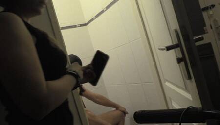 dildosucking and smoking in the toilet